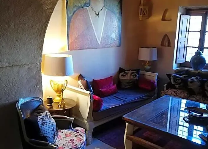 Riad Dar El Caid - Palais XIII Century