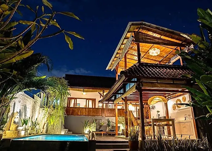 Villa Innerbloom Spacious 2 Bedroom With Large Pool & Garden