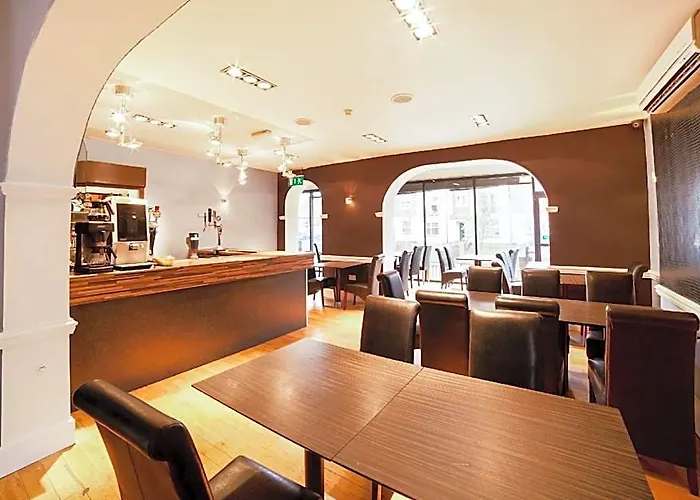 Oyo Connaught Hotel Wolverhampton