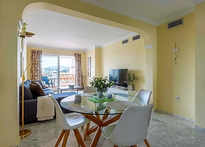 Golfer'S Dream Apartment In Mijas Golf Ref 81