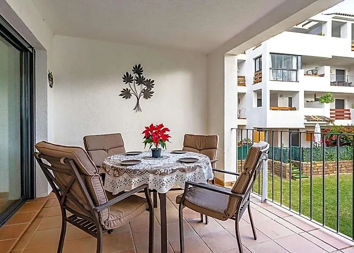 Quiet Alamar Flat In La Cala De Mijas Ref 108
