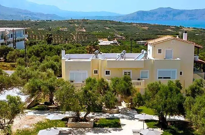 Lyrids Apartments