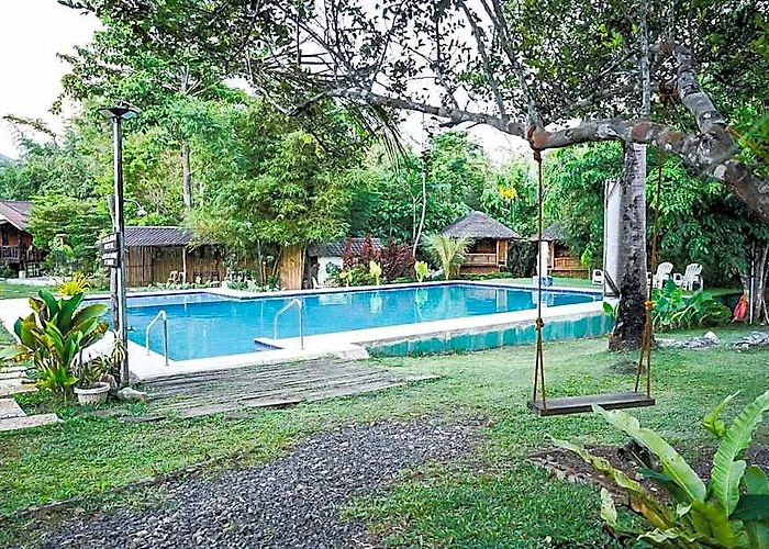 Banlaw Pool And Garden Resort