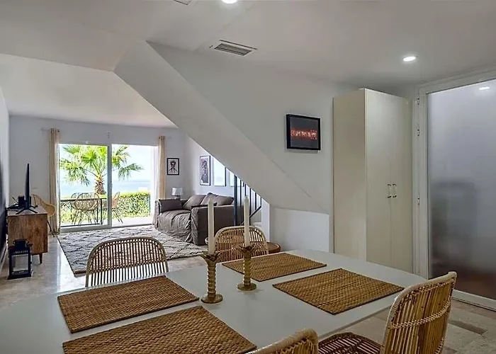 Stunning Seaview Apartment Near Marbella Ref 90