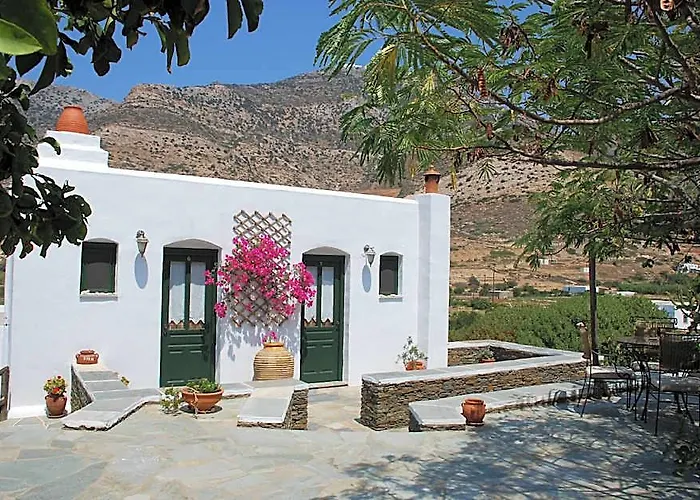 Sifnaika Konakia -Traditional Settlements