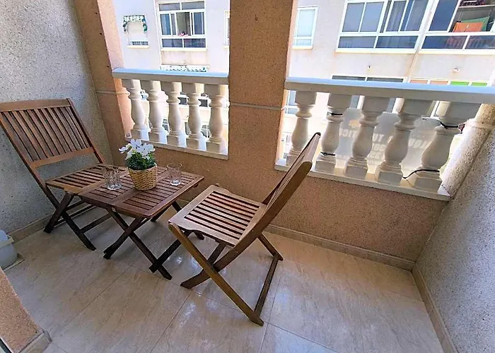 Cozy Apartment In Downtown Area