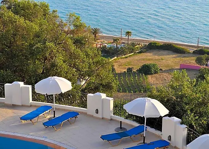 Beautiful Holiday Apartments Maria With Pool - Agios Gordios Beach, Corfu