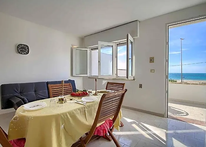 Front Beach Torre Mozza By Lovesud