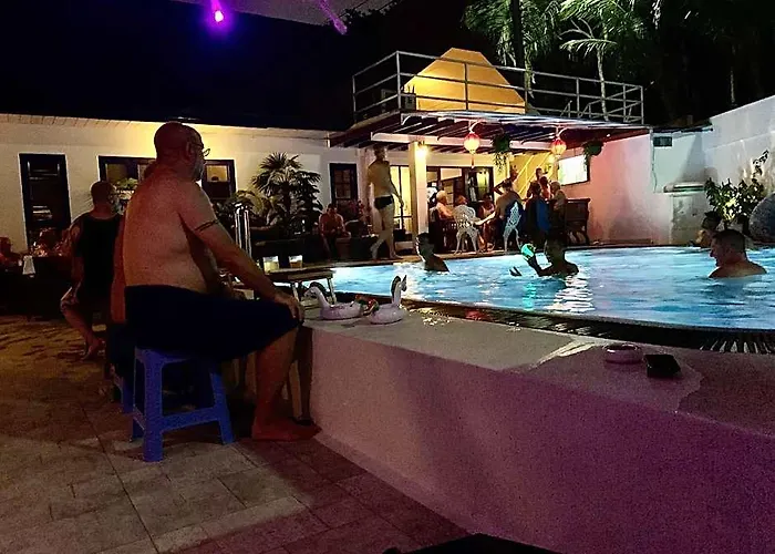 Phuket Gay Homestay