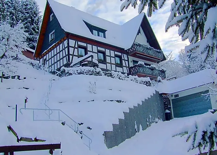 Hillside Cottage Near Winterberg