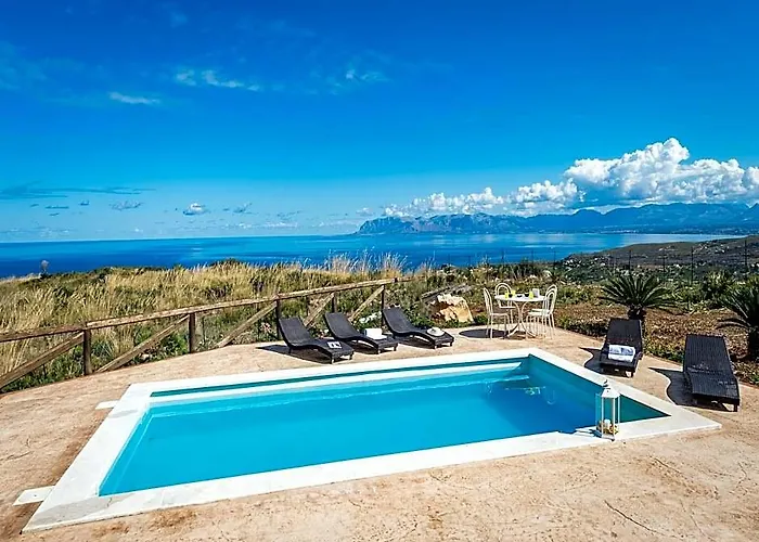 Villa In Castellammare Near The Coast