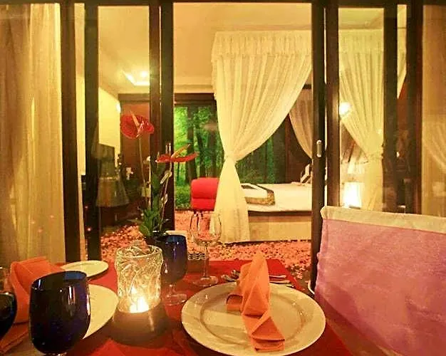 Honeymoon 1 Bedroom Private Pool Villa