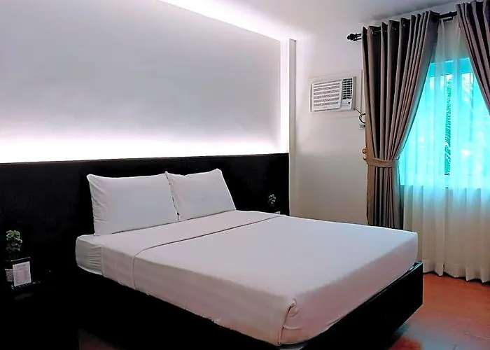 Top Star Hotel Oton