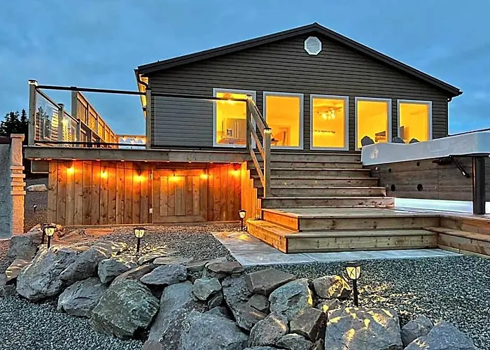 San Adaleida Lake House With Private Hot Tub Outdoor Shower Kayaks
