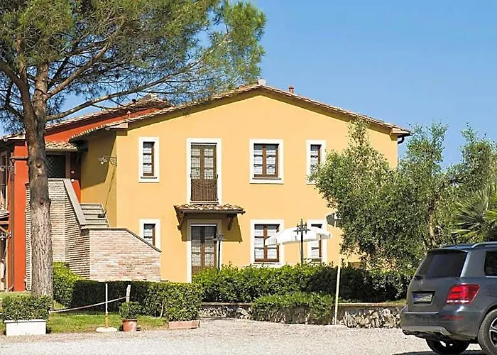 Isa-Il Casale Di Donoratico, Residence With Swimming-Pool