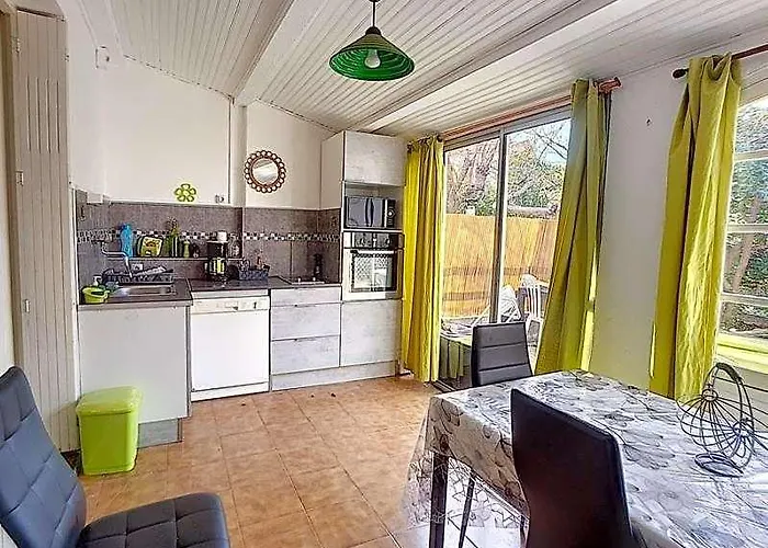 Appartement Avec Acces Direct A La Plage