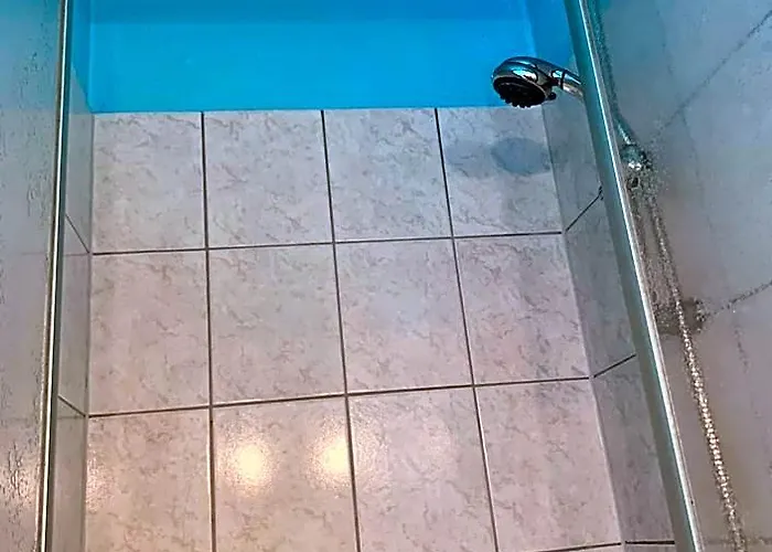 Hotel Pension Schienfatt Am Dornumersieler Tief