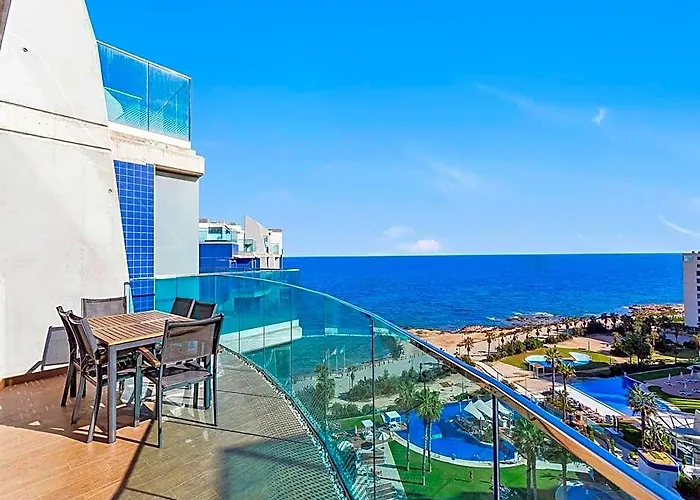 Luxury Penthouse With A Private Jacuzzi!