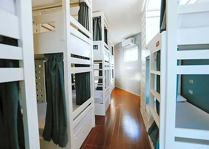 Viajeros Hostel Boracay