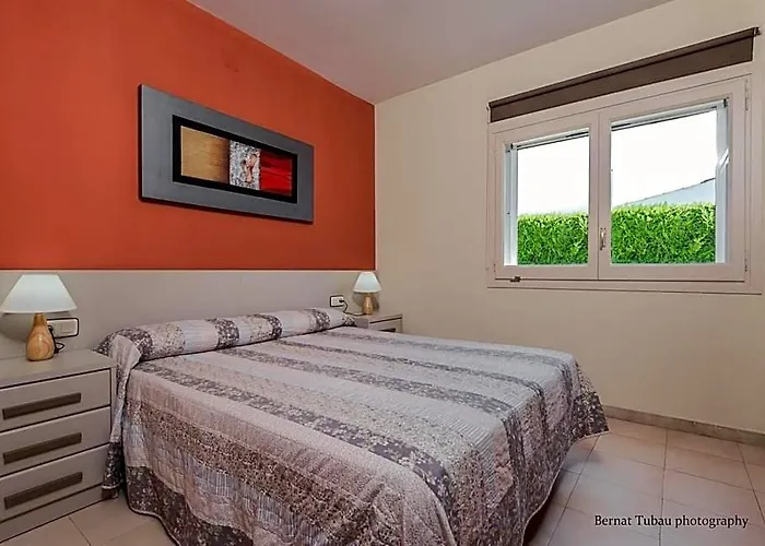 Villa 100 M From The Beach