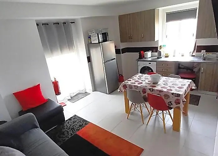 Friendly Peniche Apartment