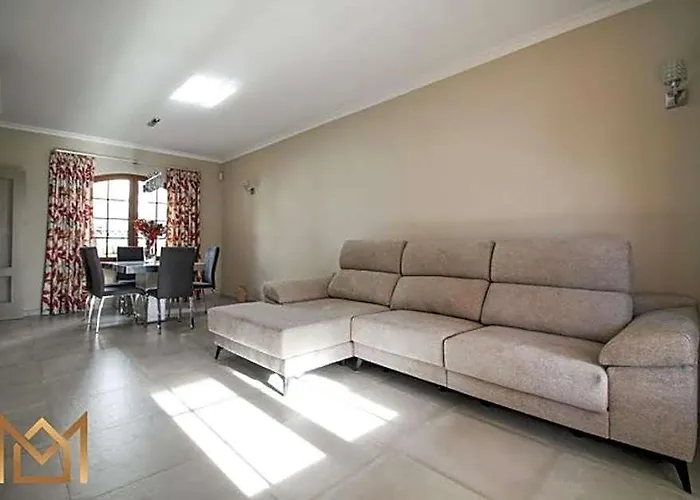 Three Bedroom Townhouse In La Manga Club
