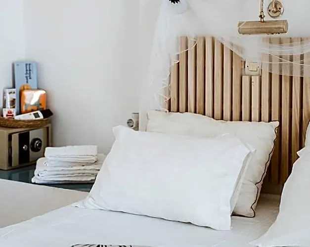 Bofor Studios & Rooms
