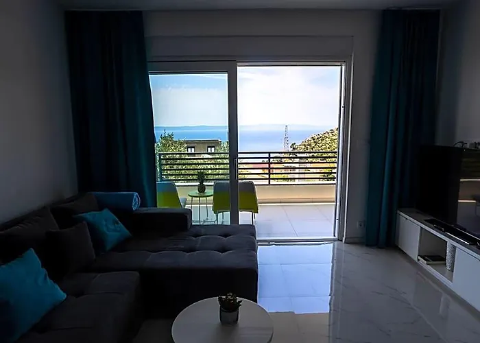 Sunshine House Makarska
