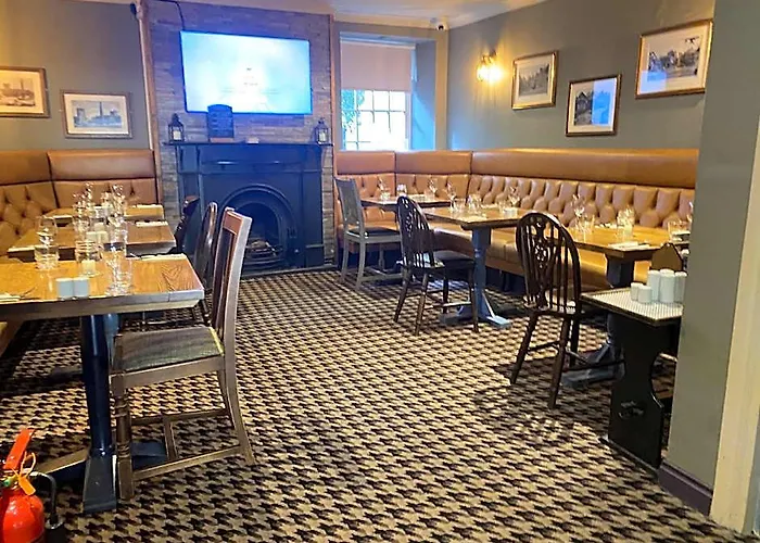Turf Hotel