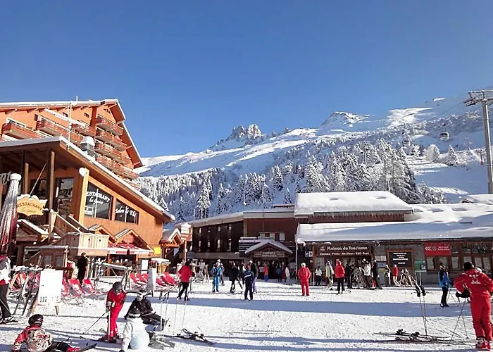 Modern Apartment In Meribel Near The Ski Lifts
