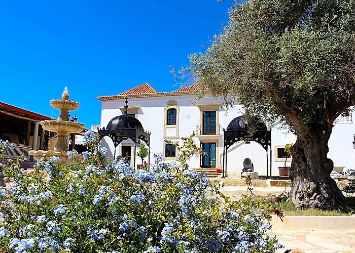 Hotel Capela Das Artes