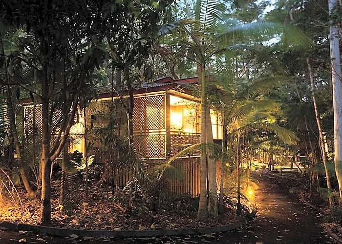 Amore On Buderim Rainforest Cabins