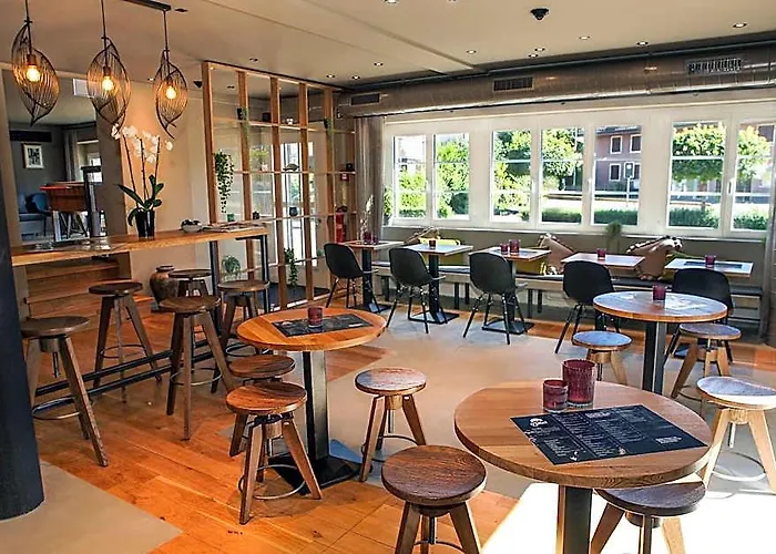 Dihei - Hotel, Lounge, Bar