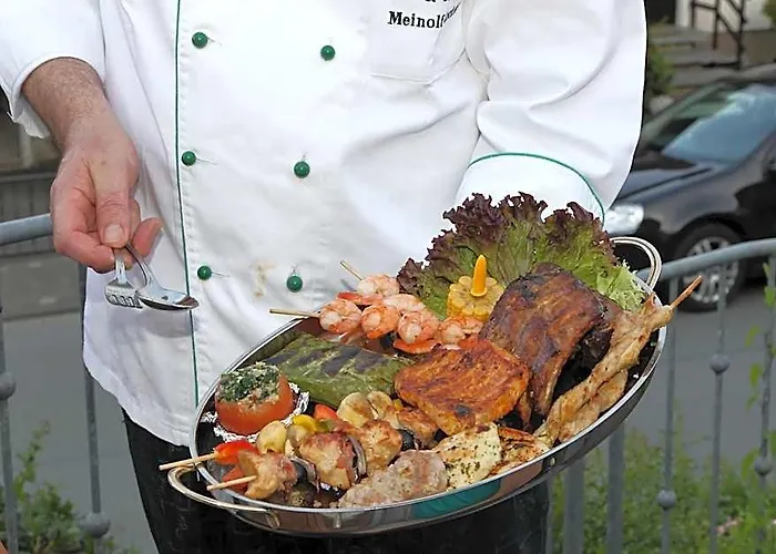 Luckai Hotel & Restaurant Inhaber Dennis Burmann
