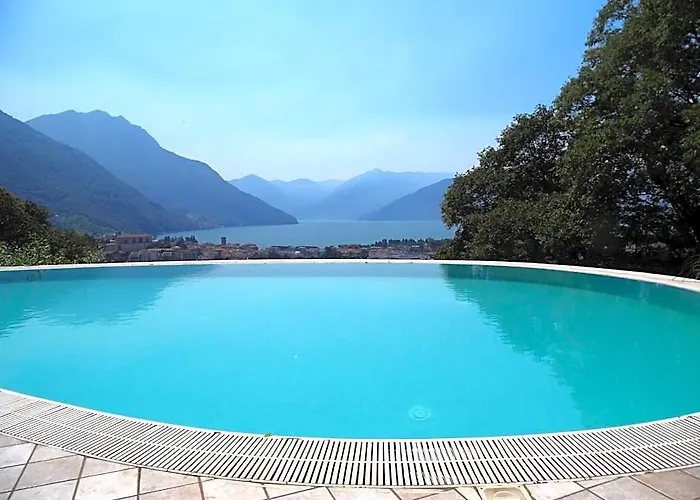 Flat By Lake Iseo With Mountain Views