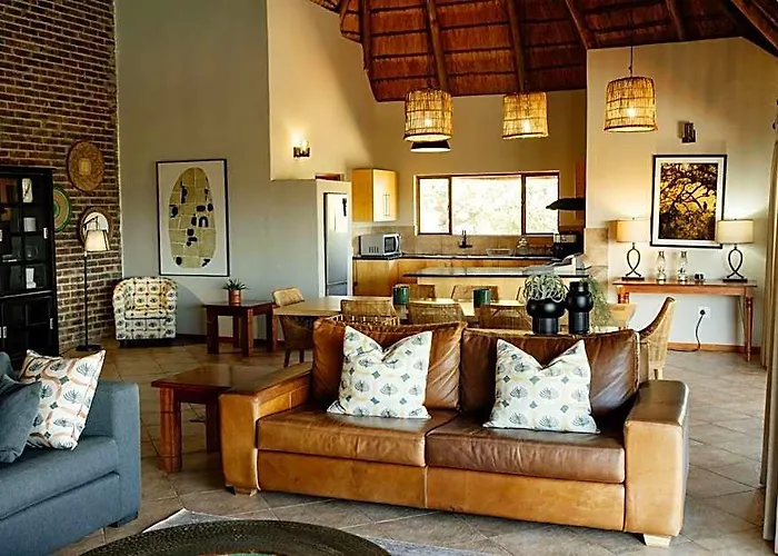 Dinkweng Safari Lodge