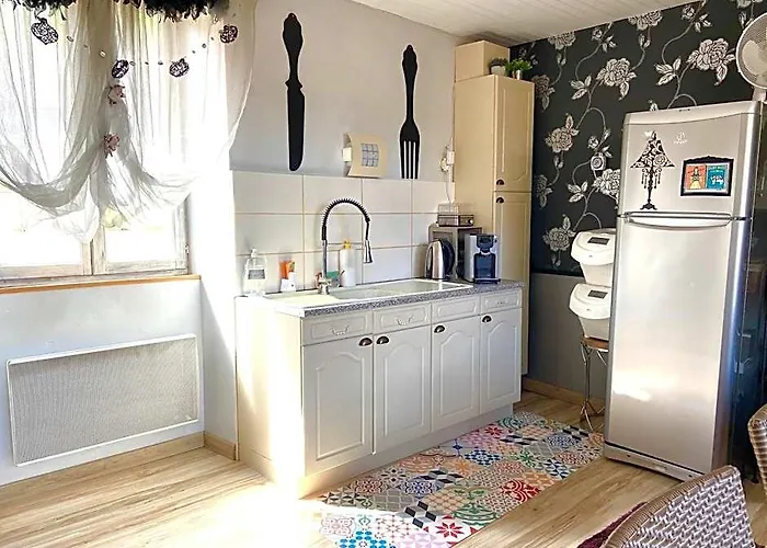 La Clef Des Songes - Maison D'Hotes Au Calme, Au Coeur De Sarlat, 2 Minutes A Pied De La Cite Medievale - Climatisation - Petits Dejeuners Fait Maison - Parking Gratuit - Option Spa Et Massages - Piscine De Saison A 400M
