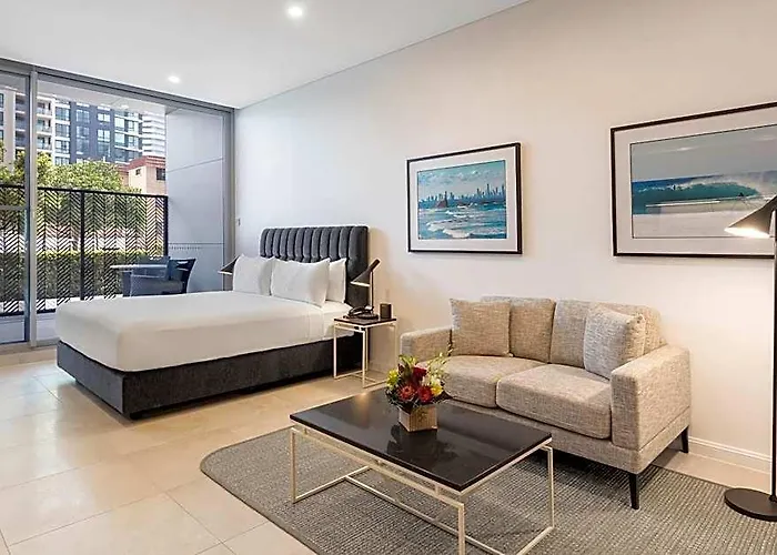 Meriton Suites Broadbeach