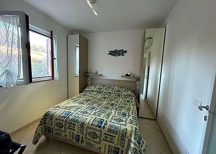 Bilocale Con Giardino