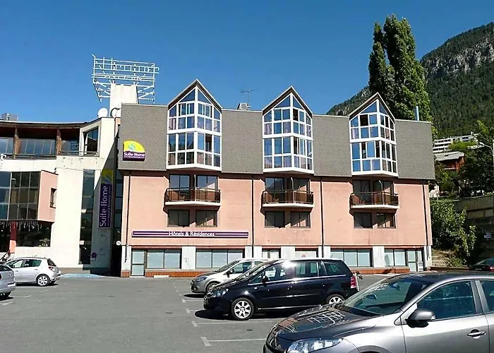 Hotel Suite-Home Serre-Chevalier - Briancon