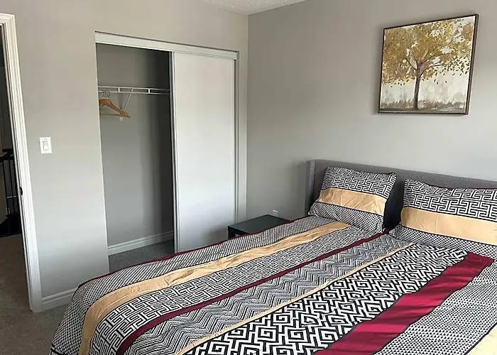 Pickering Room For Rent