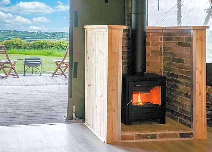 Paviland - Safari Glamping Tent - Llangennith
