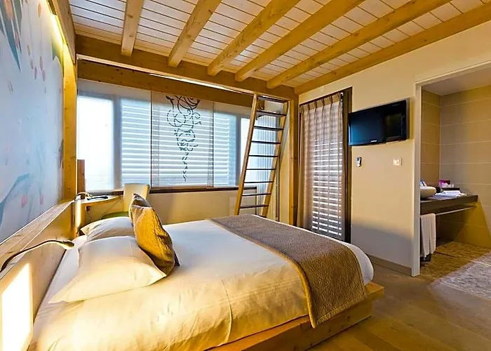 La Croix De Savoie & Spa