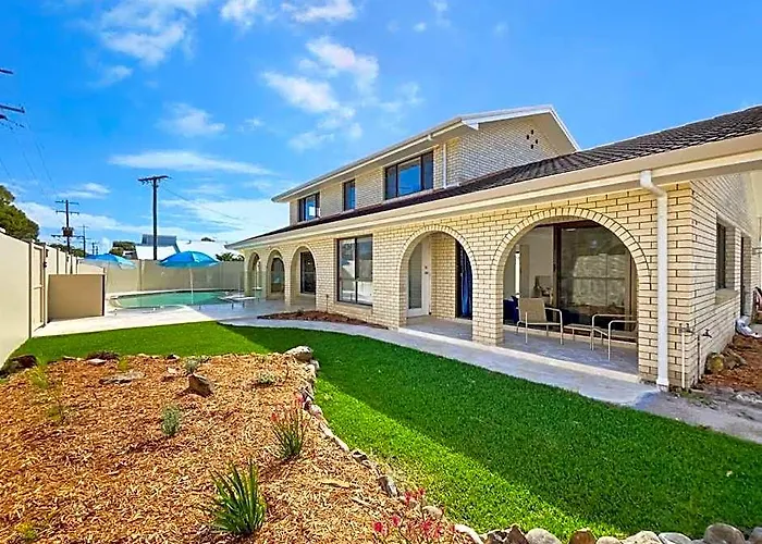 Bribie Beach House With Pool - Walk To Surf & Shops