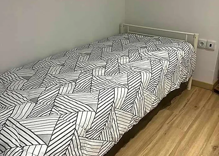 Friend'S House