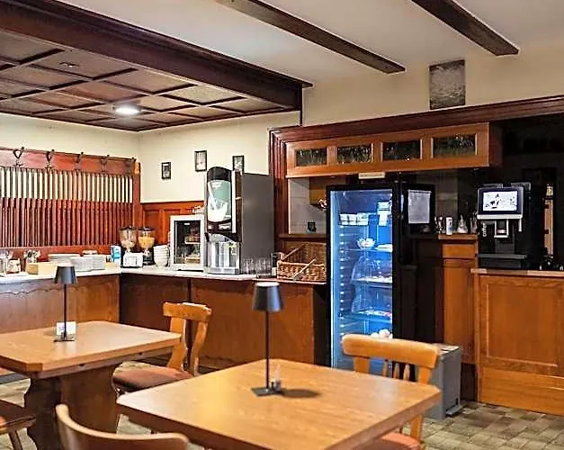 Gasthof Zum Goldenen Schiff - Lehmzimmer Sand