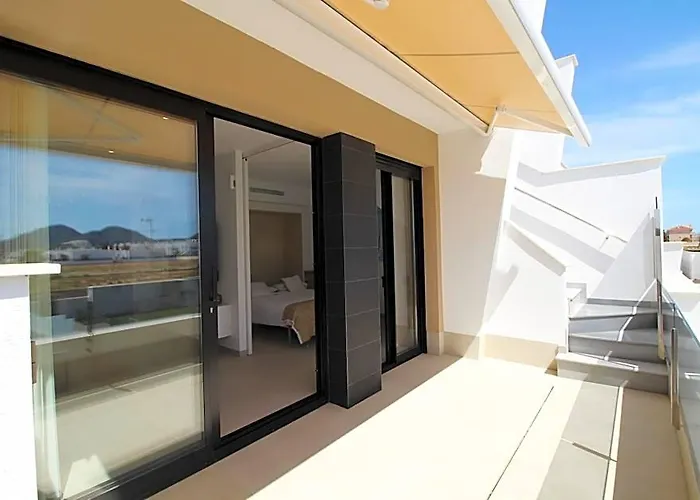 Three Bedroom Seaside Penthouse In Mar De Cristal