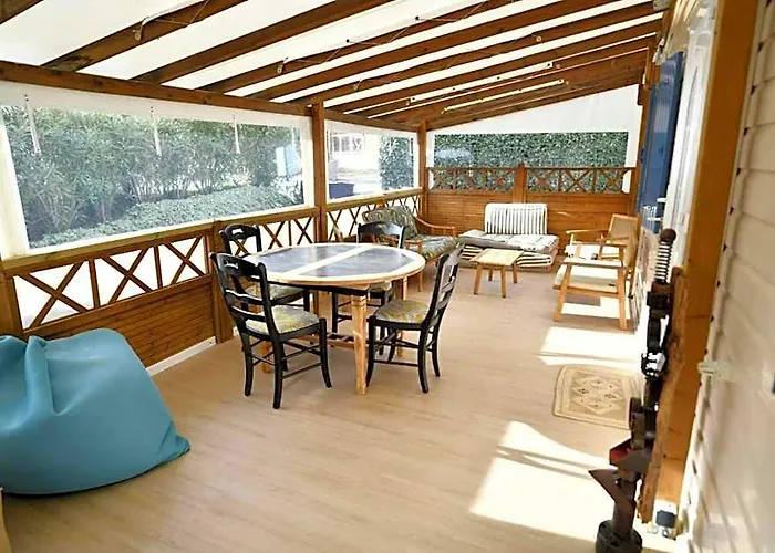Mobil-Home Charmant Et Moderne