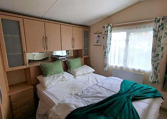 Sea Shore Chalet - Rockley Park