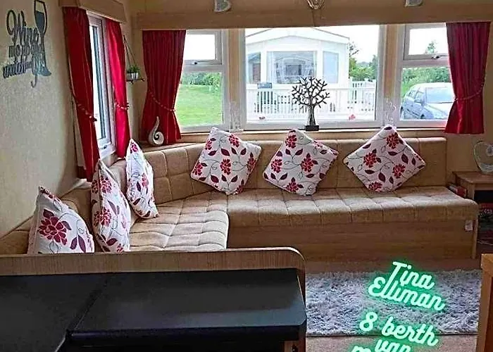 Tina'S Caravan Hire